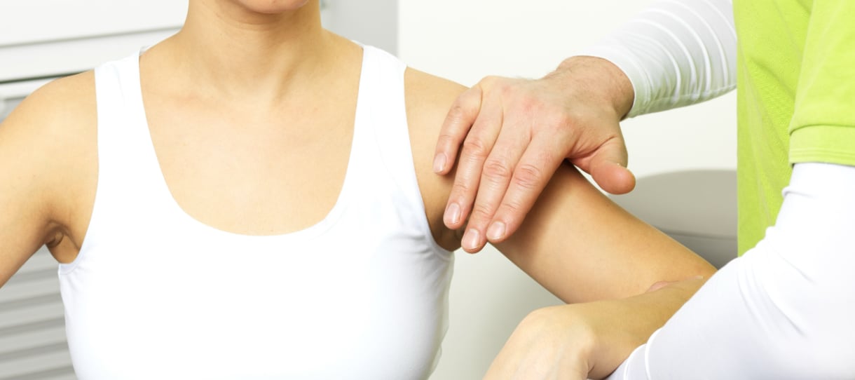 Physiotherapeutische Behandlung der Schulter